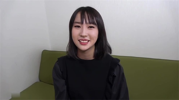 AI-刘亦菲-女星下海拍摄无码A片粉色小穴注满男人精华上封面